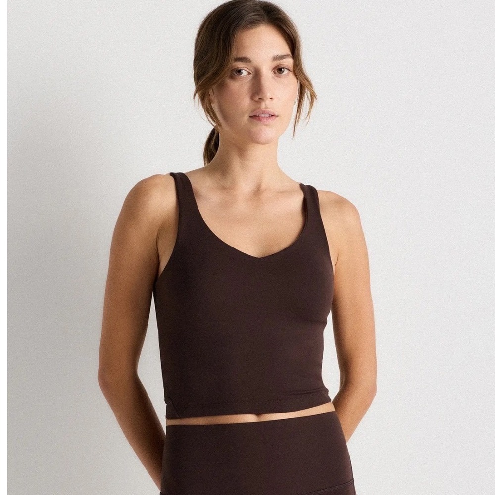 Quince Women‎ Active V-Neck Tank Top Built-in Bra Mahogany Brown XS